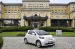 Toyota iQ 2008 года